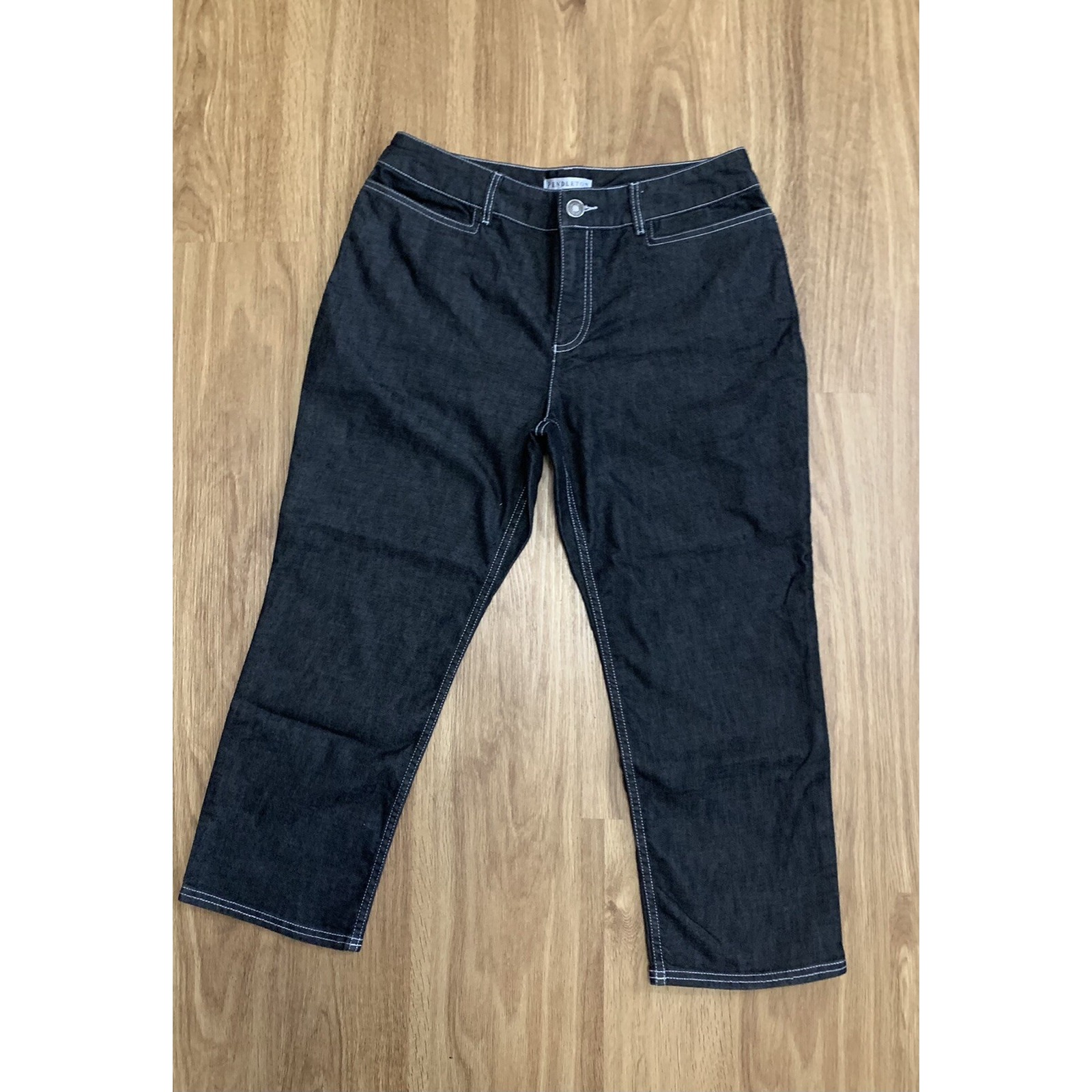 Pendleton Women's Jeans/Capri Size 8 Black/Gray Denim